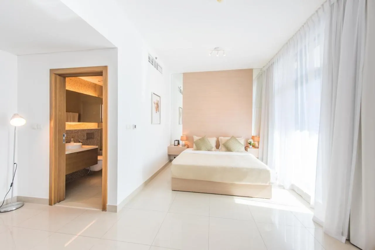 Bnbmehomes - Elegant & Stylish Studio In Downtown - 502 Dubai Apartment