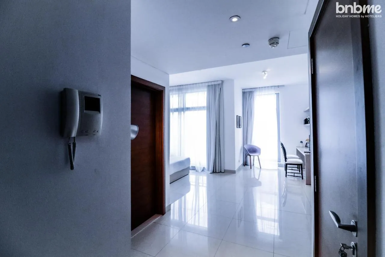 Bnbmehomes - Elegant & Stylish Studio In Downtown - 502 Dubai Apartment
