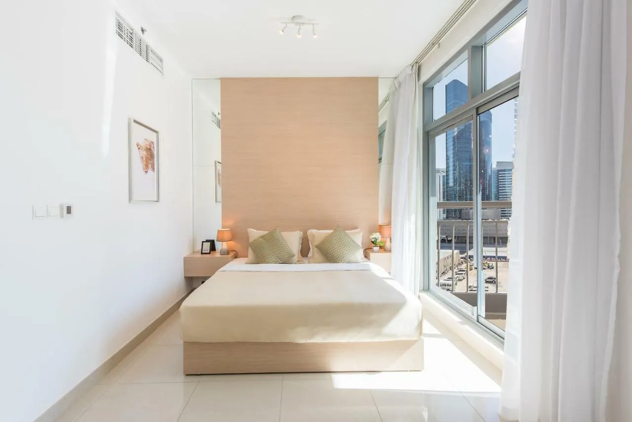 Bnbmehomes - Elegant & Stylish Studio In Downtown - 502 Dubai